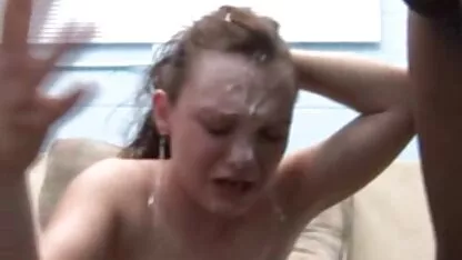 幅にシャツ吸い貪欲に 鈴木 一徹 エロ い