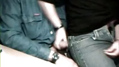 ブルネットと甘いセックスと彼女の恋人の寝室 エロ 無料 一徹