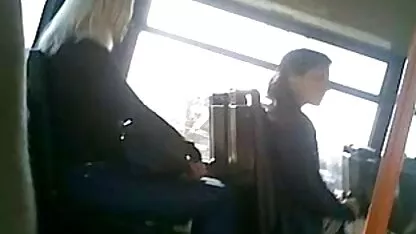 お母さんに黒ストッキングstroking健康な商品とともに手と膣オナニー 鈴木 一徹 セックス 画像