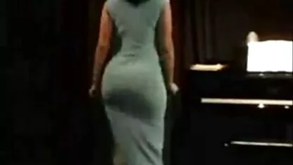 二つの広い肩と一人の男899 鈴木 一徹 の エロ 動画