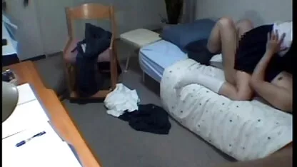 大きなコックを吸う 無料 アダルト 動画 一徹