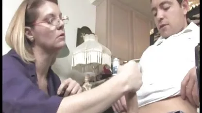 男性弄古い黒髪にストッキング 一徹 エロ 動画