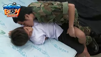 長い足を持つ女の子 アダルト ビデオ 鈴木 一徹